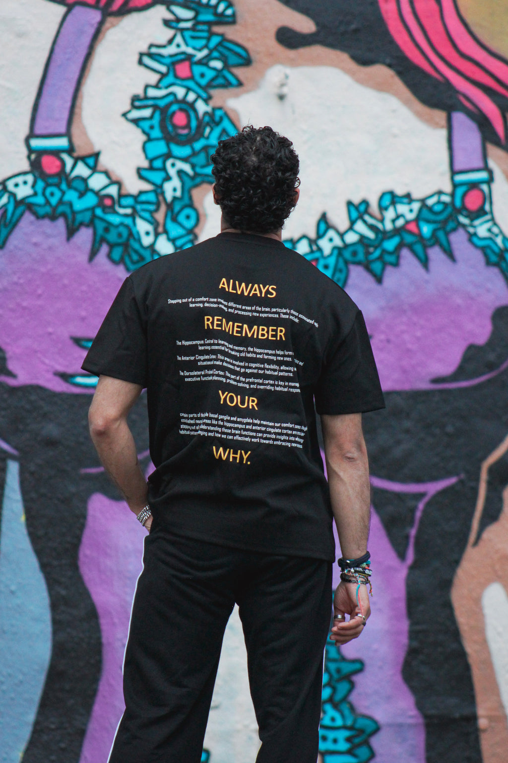 Essential t-shirt zwart