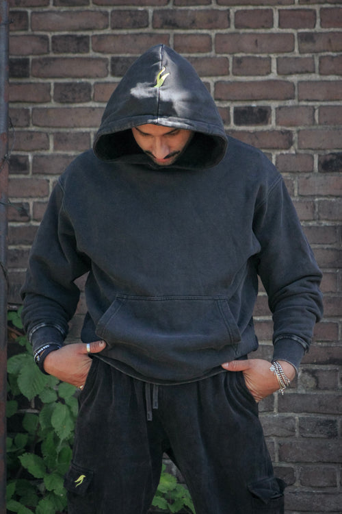 Off The Grind Essential Hoodie Mountain zwart